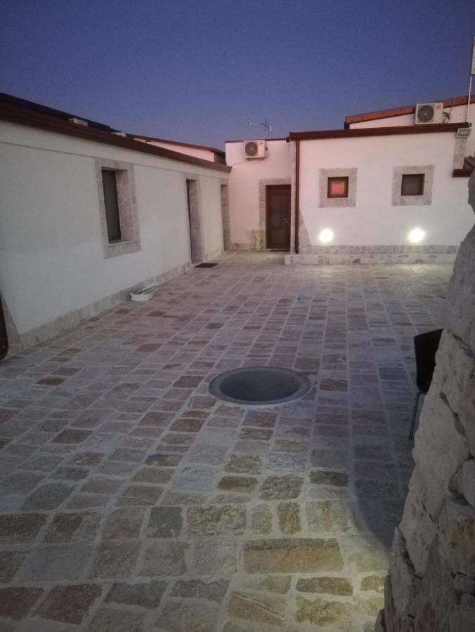 Hotel Madonna Delle Grazie Laterza Exterior foto